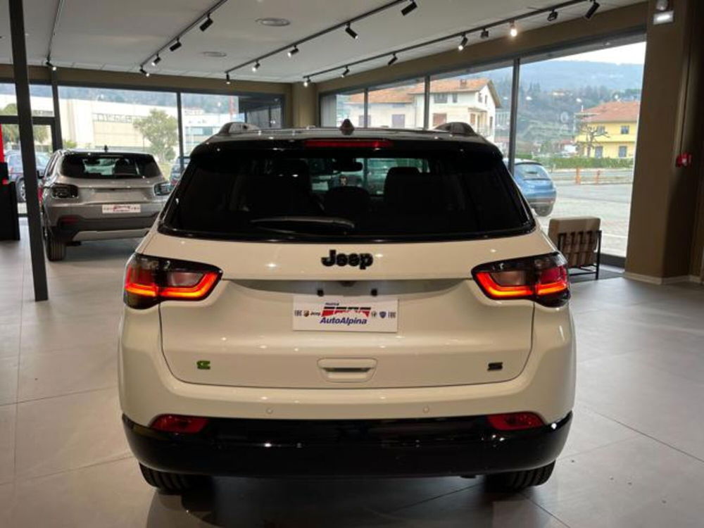 Jeep Compass nuova a Aosta (6)