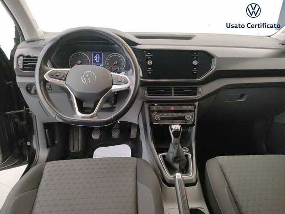 Volkswagen T-Cross usata a Varese (15)