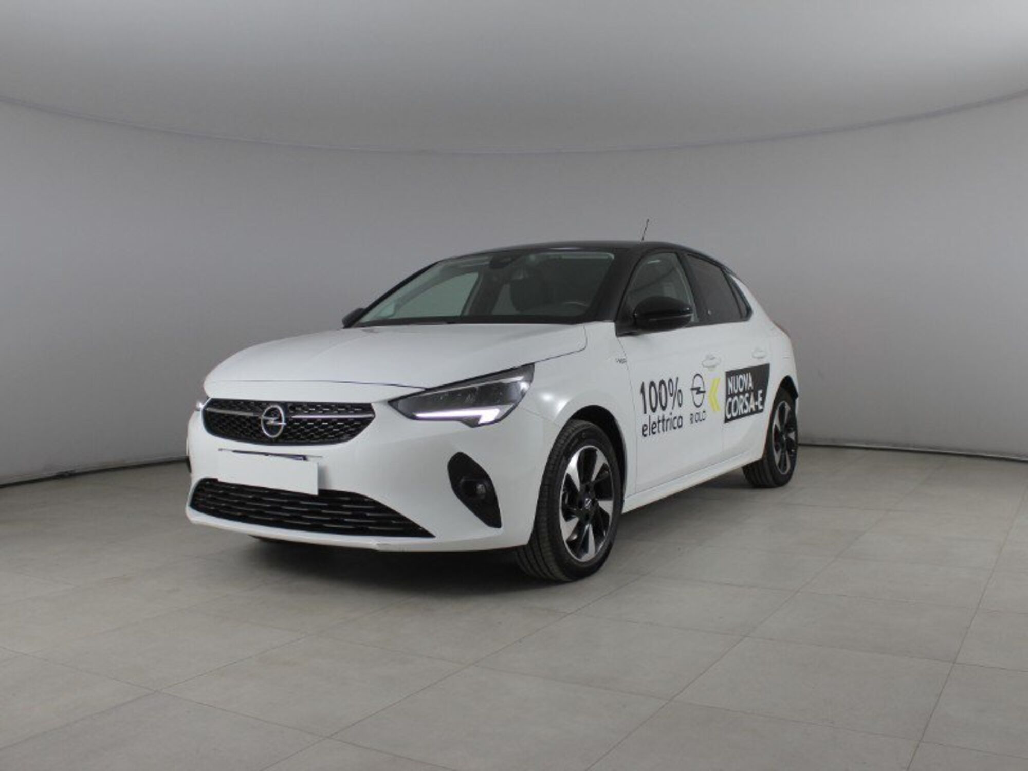 Opel Corsa-e 5 porte Design &amp; Tech del 2022 usata a Palermo