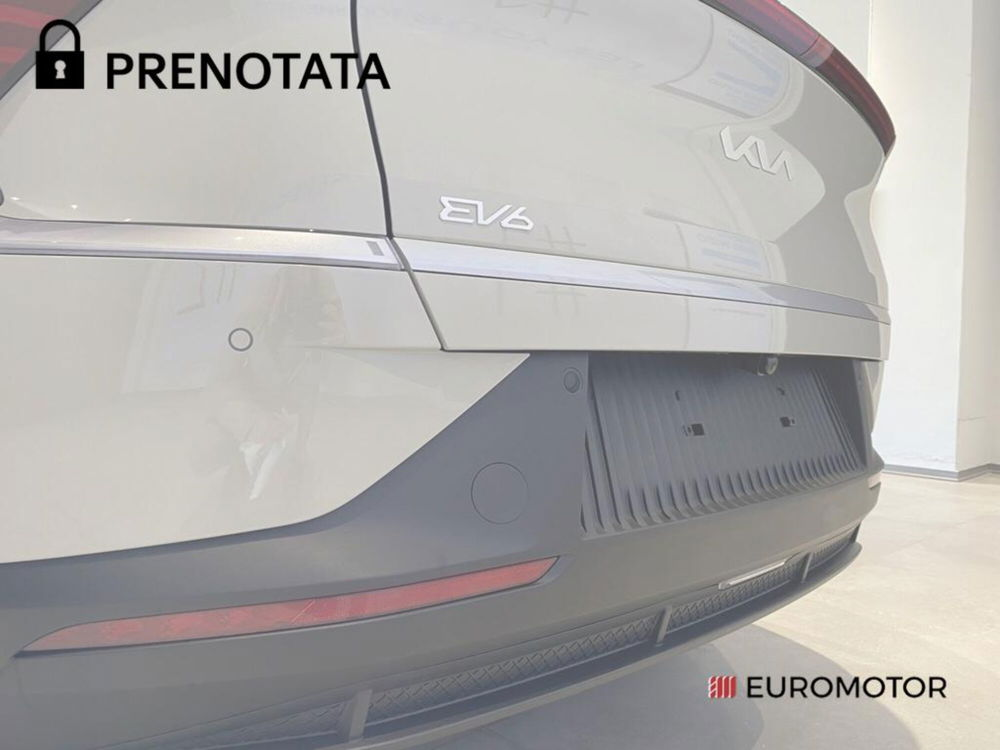 Kia EV6 nuova a Bari (10)