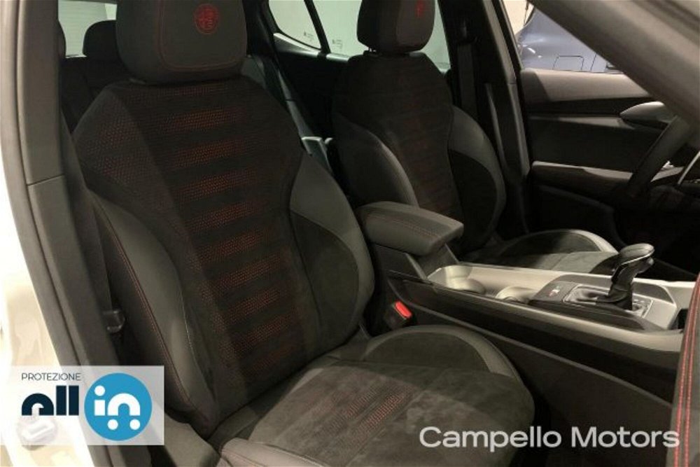 Alfa Romeo Tonale Tonale 1.3 280CV PHEV AT6 Q4 Veloce nuova a Venezia (5)