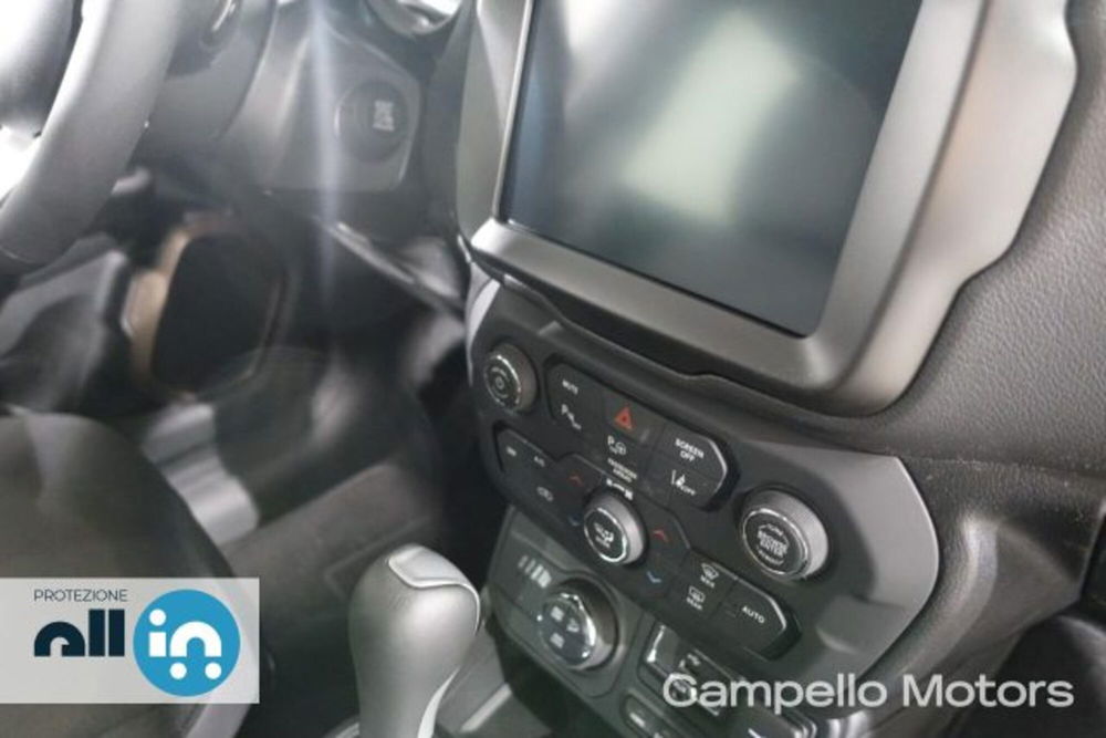 Jeep Renegade nuova a Venezia (11)