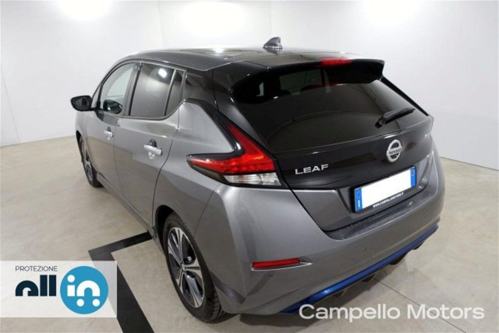 Nissan Leaf N-Connecta 40 kWh  del 2021 usata a Venezia (3)