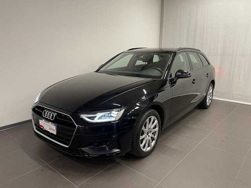 Audi A4 Avant 35 TDI/163 CV S tronic Business Advanced  del 2021 usata a Lucca