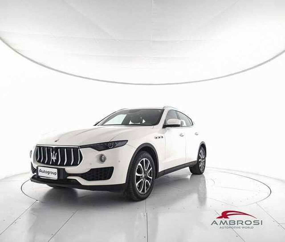 Maserati Levante usata a Viterbo