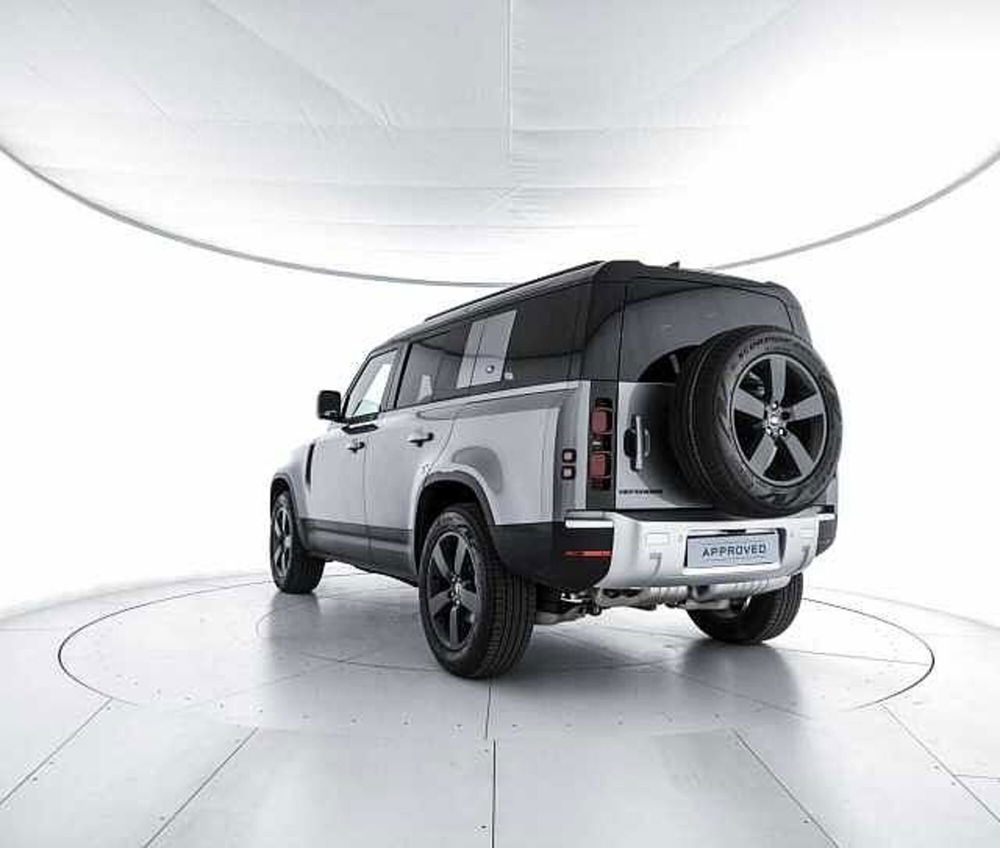 Land Rover Defender nuova a Viterbo (11)