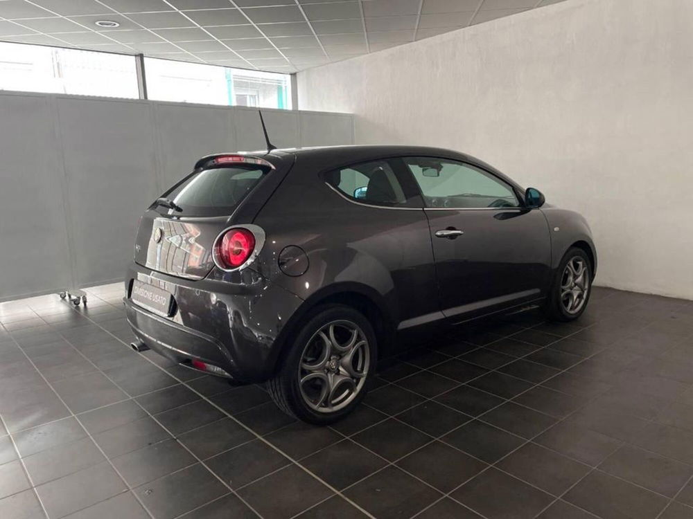 Alfa Romeo MiTo 1.3 JTDm 85 CV S&S Distinctive del 2015 usata a Torino (3)