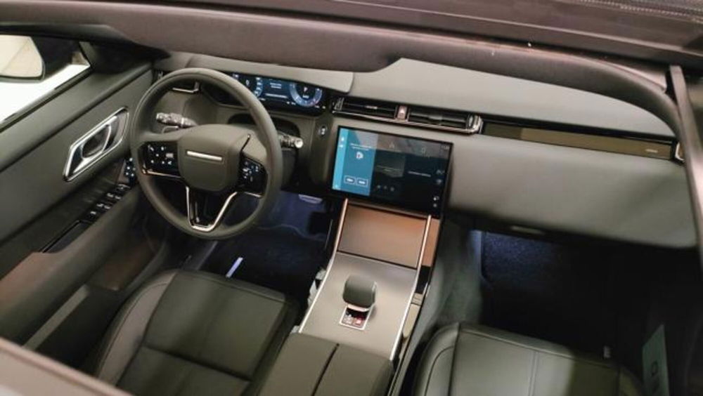 Land Rover Range Rover Velar usata a Novara (10)