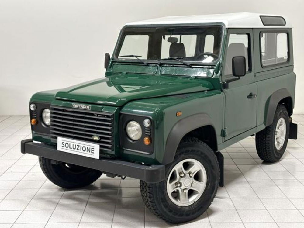 Land Rover Defender usata a Novara