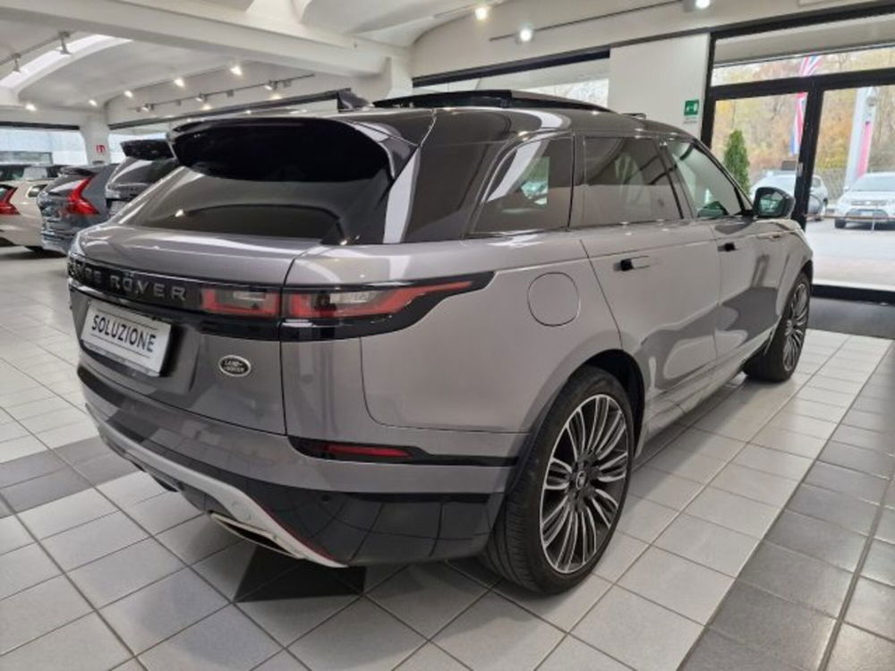 Land Rover Range Rover Velar 3.0D V6 300 CV R-Dynamic S  del 2020 usata a Novara (4)