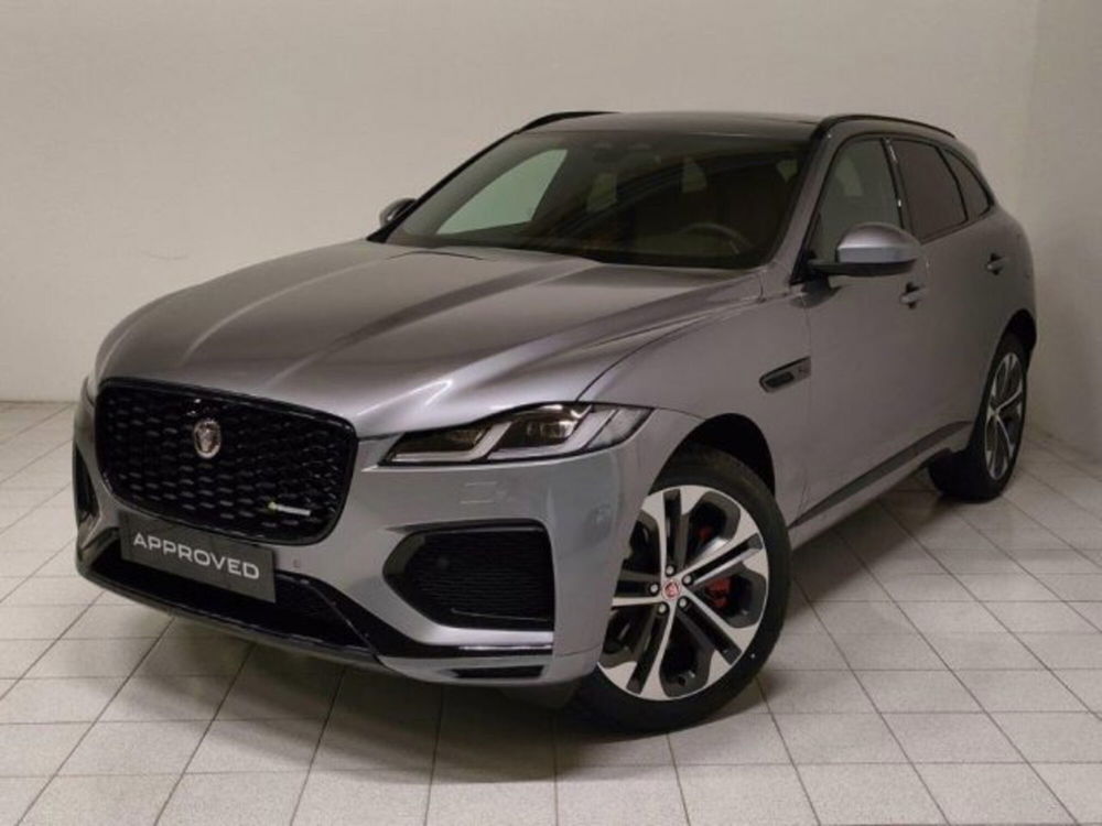 Jaguar F-Pace 2.0 PHEV 404 CV AWD aut. R-Dynamic SE Greystone del 2023 usata a Novara