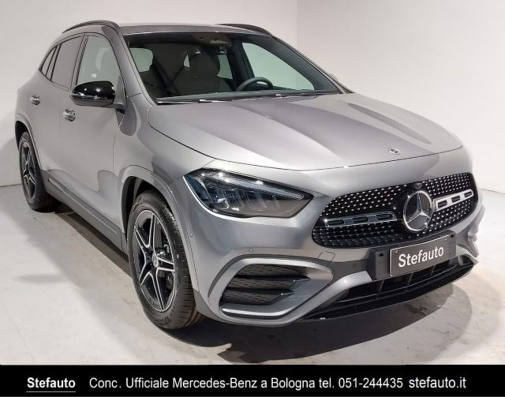 Mercedes-Benz GLA SUV nuova a Bologna