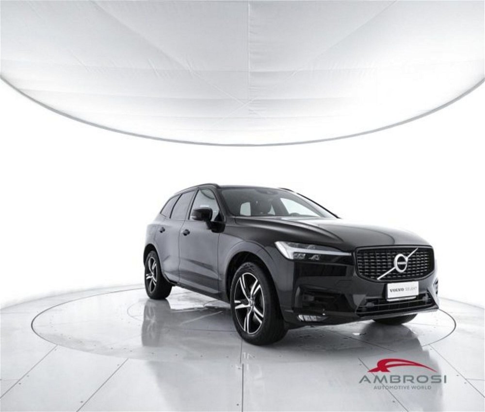 Volvo XC60 B4 (d) AWD Geartronic R-design N1 del 2021 usata a Corciano (2)