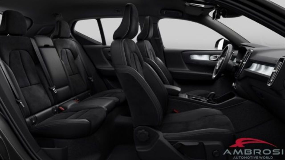 Volvo XC40 nuova a Perugia (7)