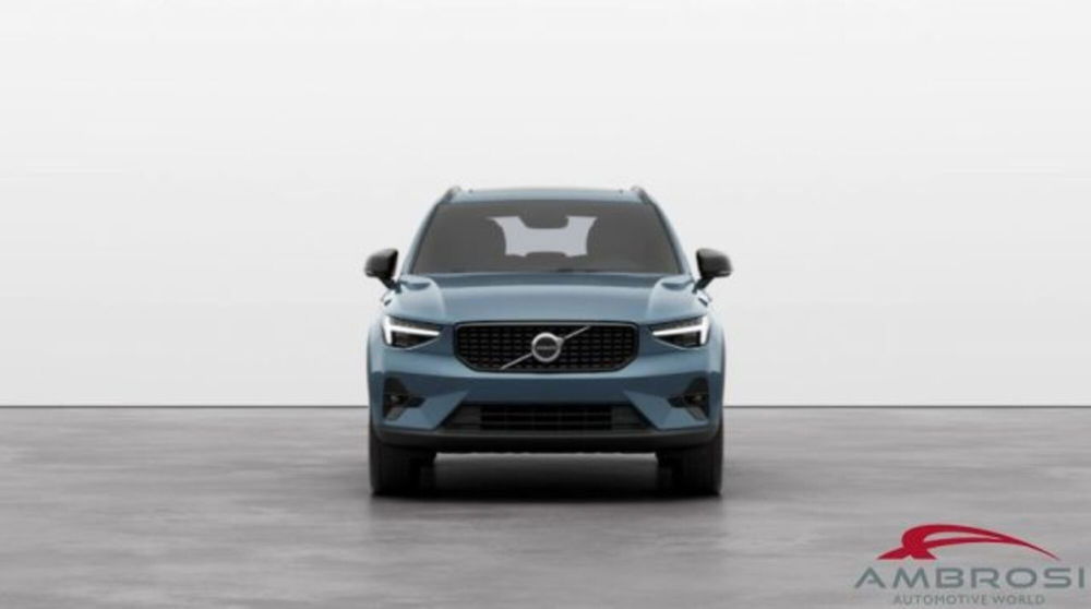 Volvo XC40 nuova a Perugia (4)