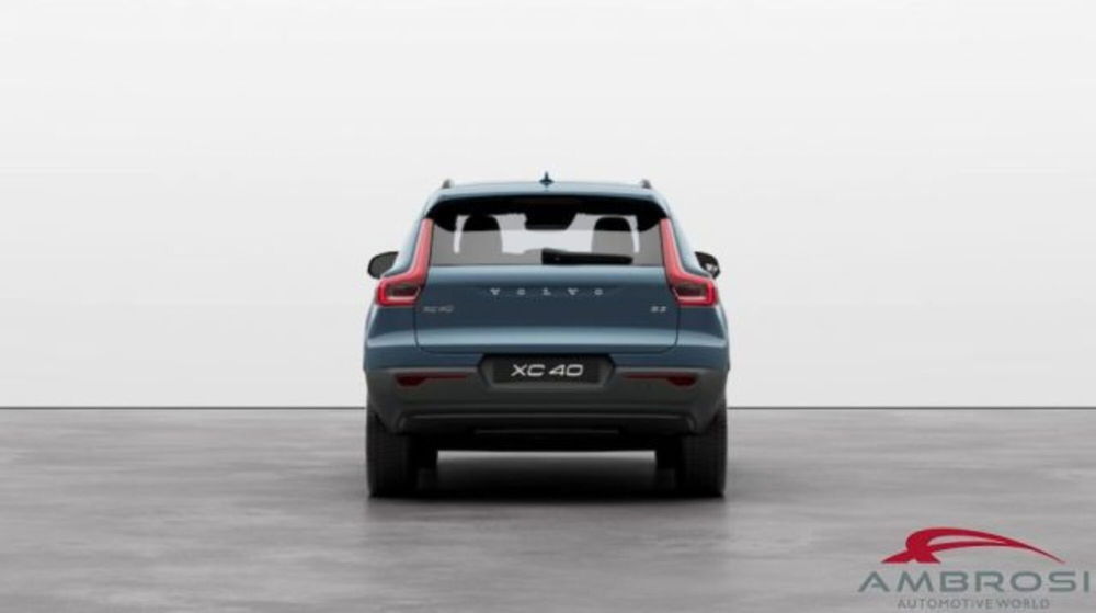 Volvo XC40 nuova a Perugia (5)