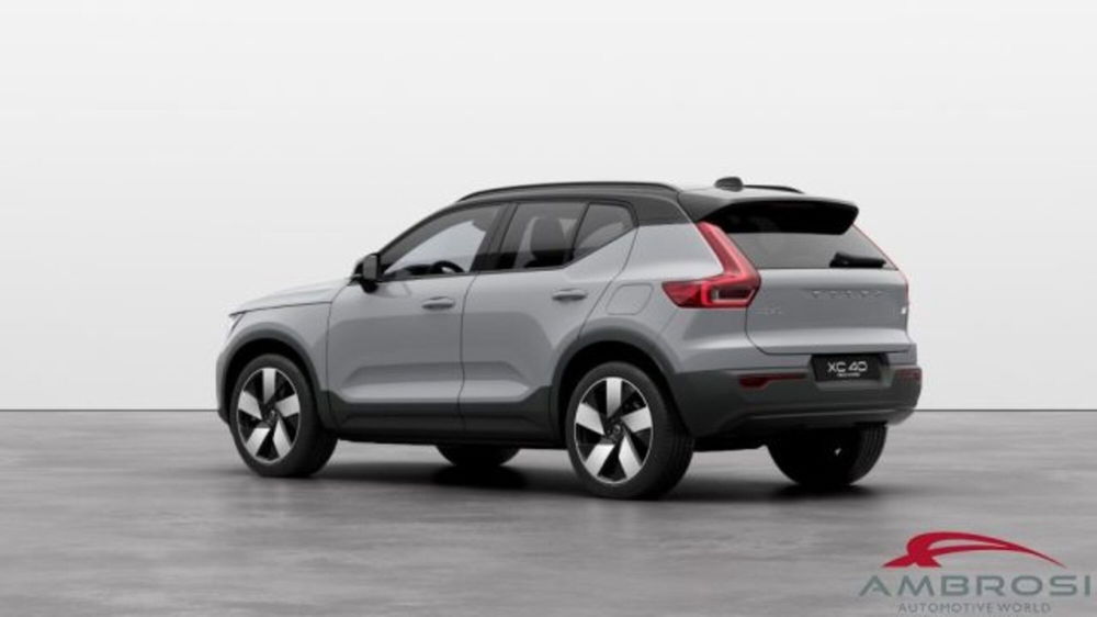 Volvo XC40 Recharge Pure Electric Single Motor FWD Core N1 nuova a Corciano (3)