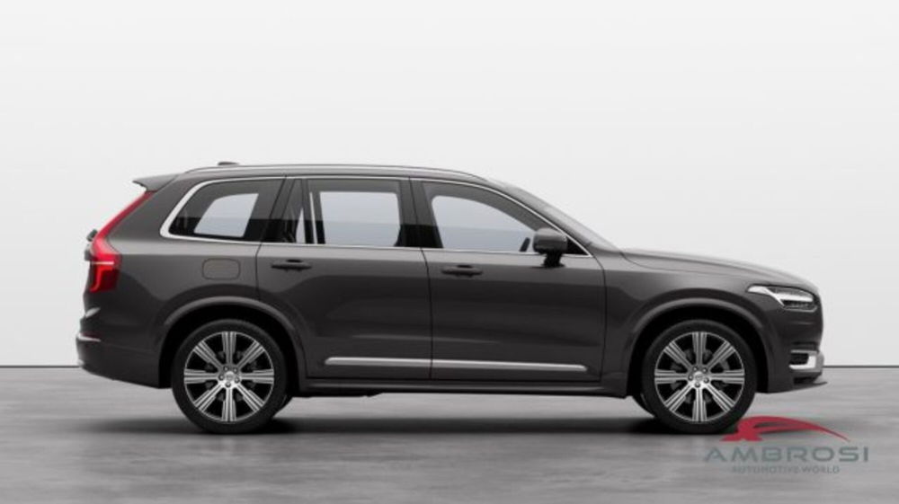 Volvo XC90 B5 AWD automatico Plus Bright nuova a Corciano (2)