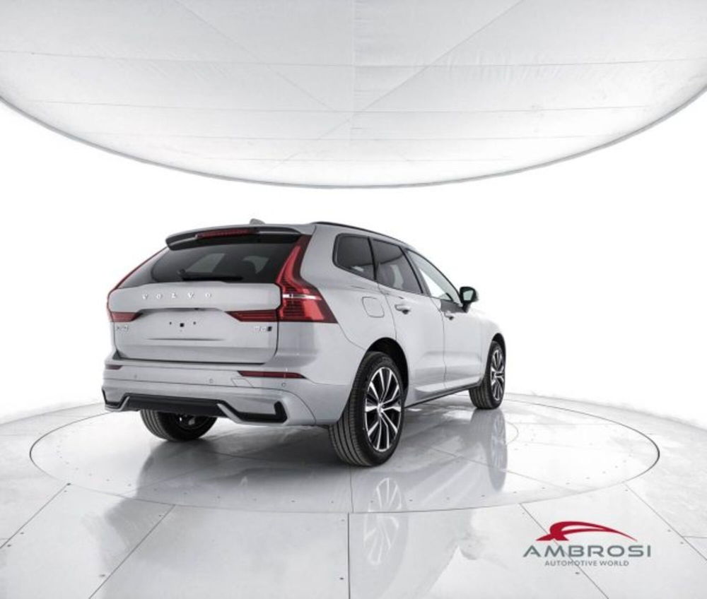 Volvo XC60 nuova a Perugia (3)