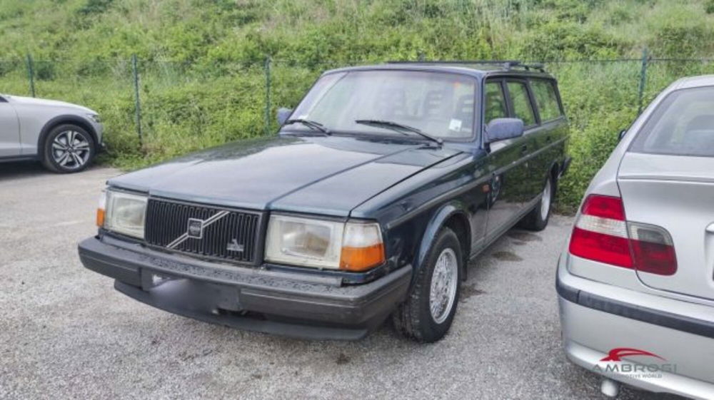 Volvo 240 Station Wagon usata a Perugia