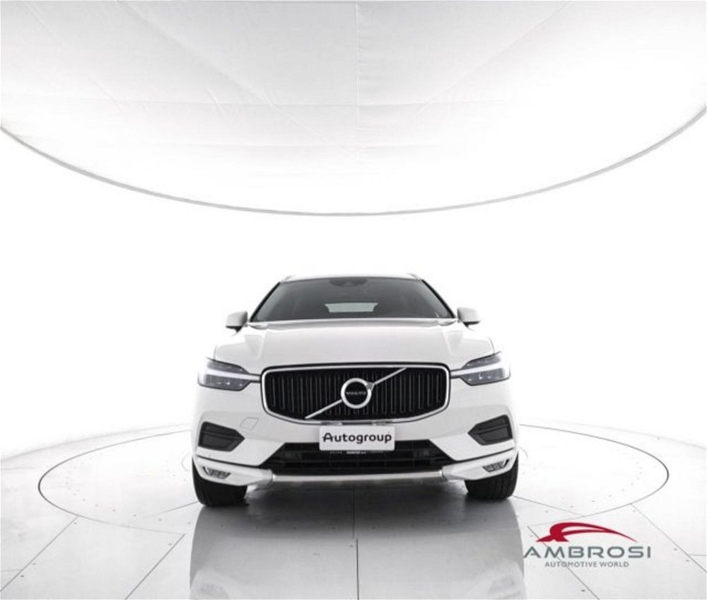 Volvo XC60 B4 (d) AWD Geartronic Business Plus del 2021 usata a Corciano (5)