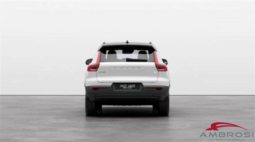 Volvo XC40 Recharge Pure Electric Single Motor FWD Ultimate N1 nuova a Corciano (5)