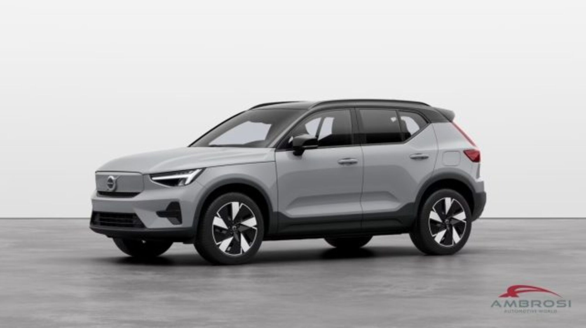 Volvo XC40 Recharge Pure Electric Single Motor FWD Plus N1 nuova a Corciano