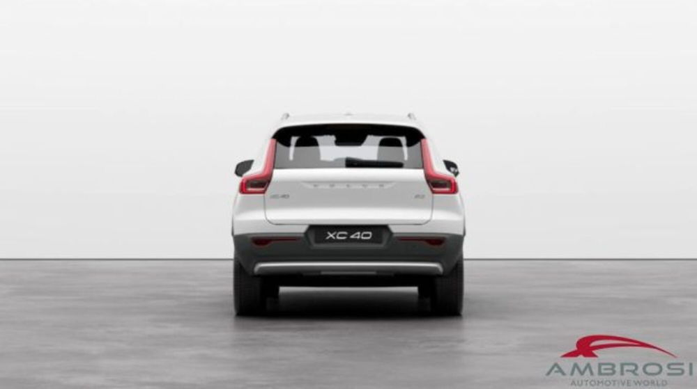 Volvo XC40 nuova a Perugia (5)