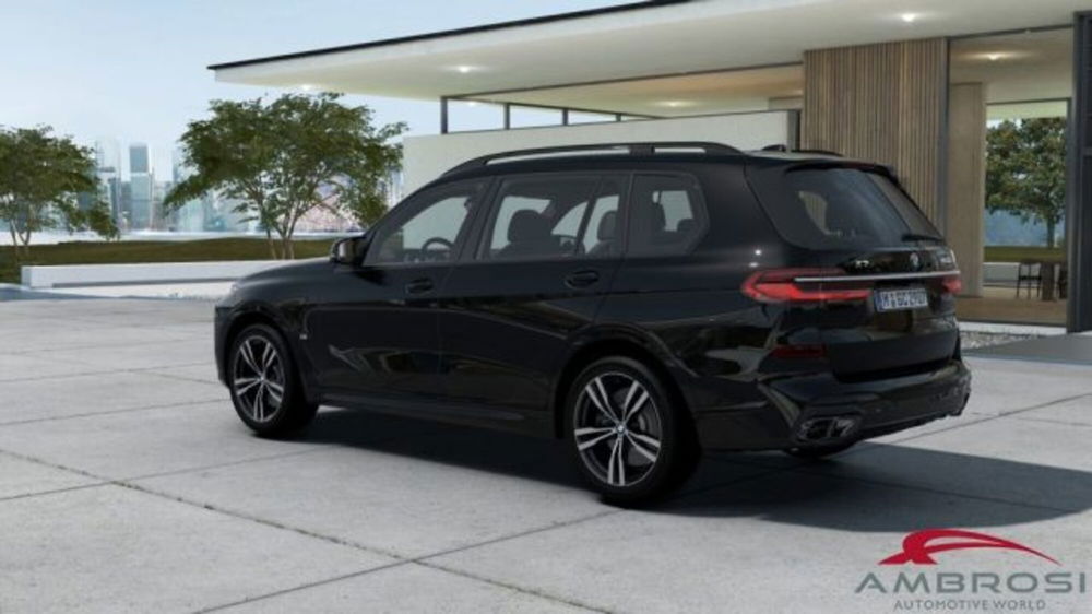 BMW X7 xdrive M60i 48V auto 7p.ti nuova a Corciano (2)