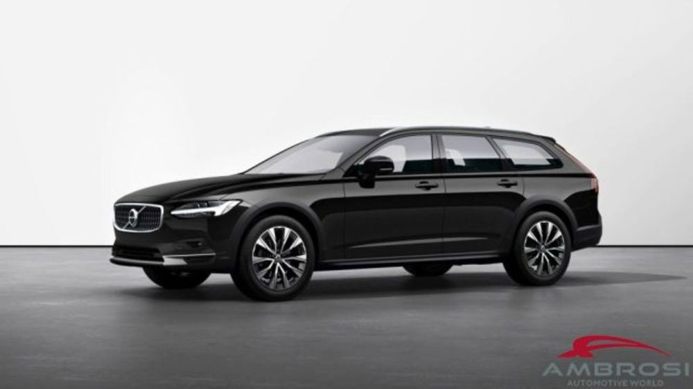 Volvo V90 Cross Country nuova a Perugia