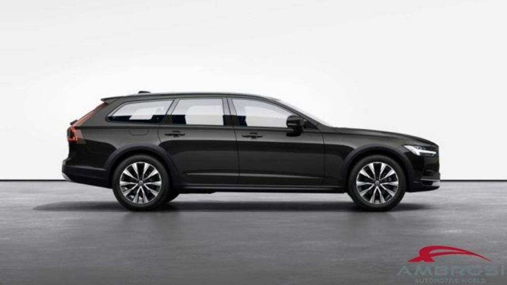 Volvo V90 Cross Country B5 AWD automatico Ultimate  nuova a Corciano (2)