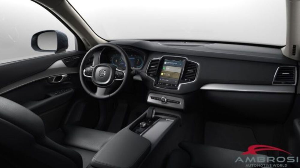 Volvo XC90 nuova a Perugia (7)