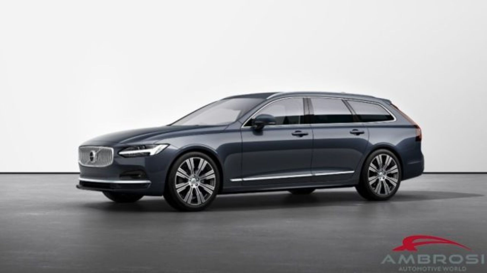 Volvo V90 B4 (d) AWD automatico Plus Bright nuova a Corciano