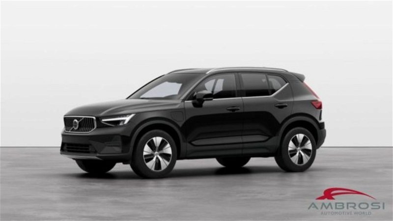 Volvo XC40 T4 Recharge Plug-in Hybrid automatico Essential nuova a Corciano