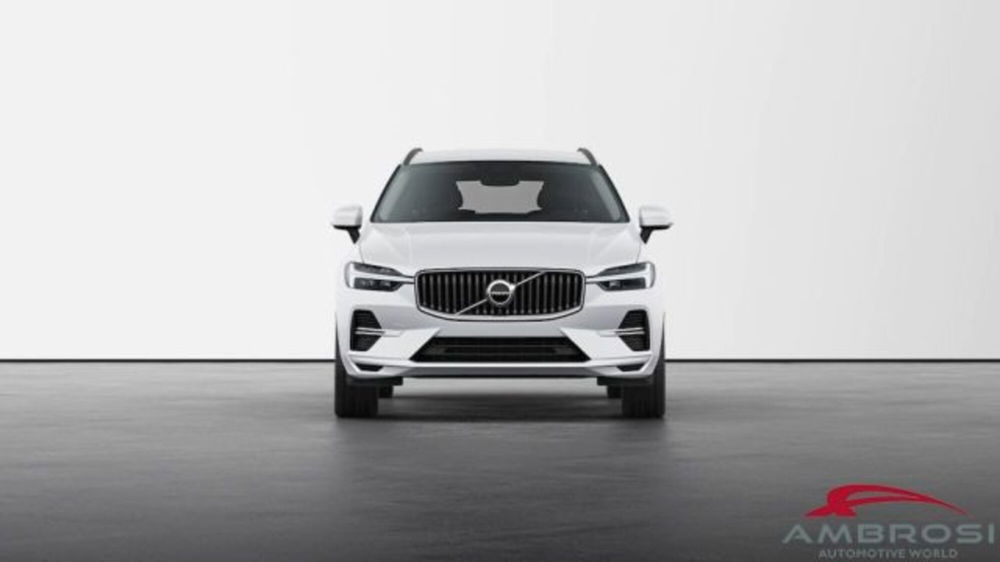 Volvo XC60 nuova a Perugia (5)