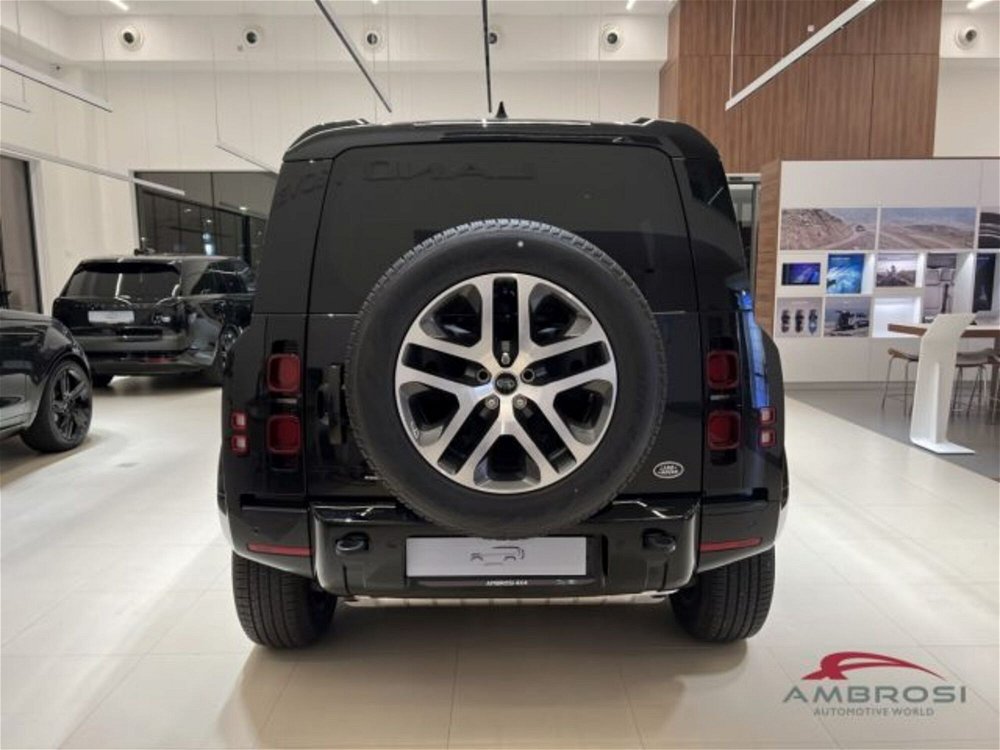 Land Rover Defender 110 2.0 si4 phev X-Dynamic SE awd auto nuova a Corciano (5)