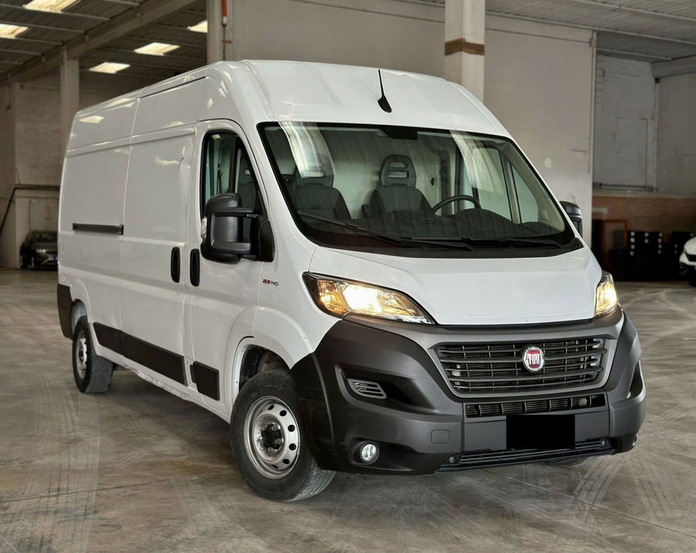 Fiat Ducato Furgone 35 2.3 MJT 140CV PLM-TM Furgone del 2021 usata a Bastia Umbra