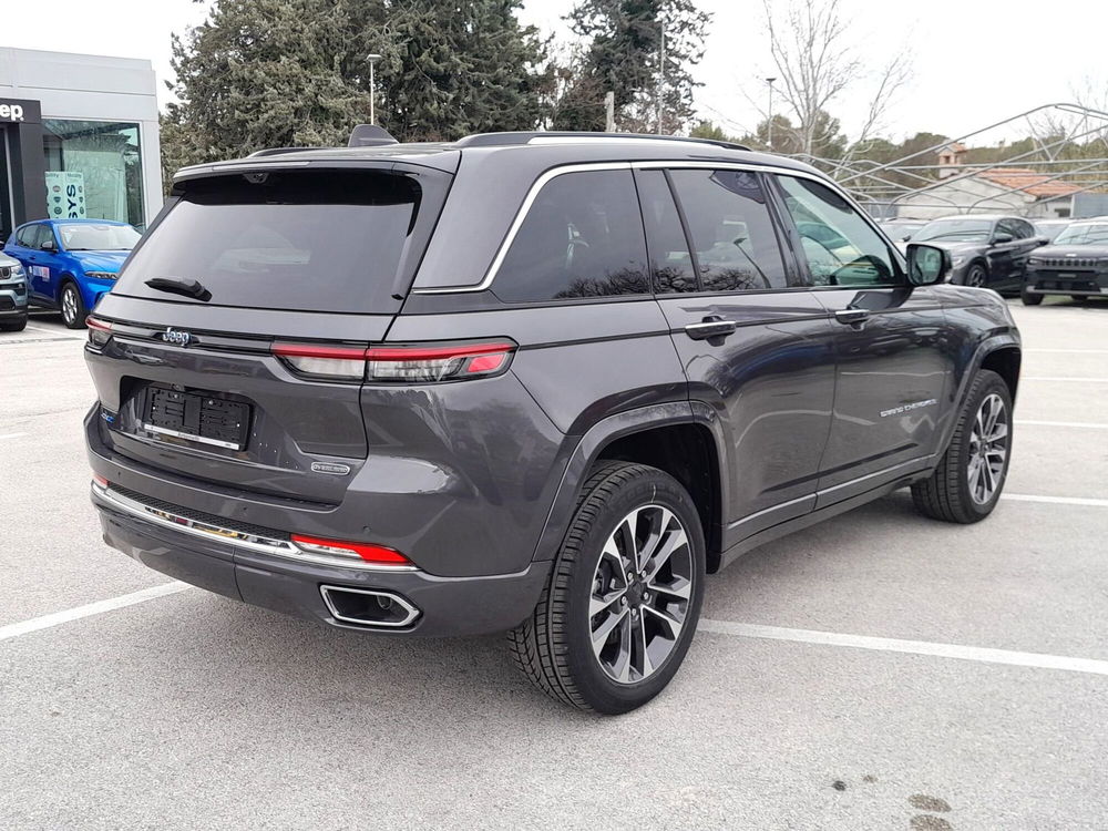 Jeep Grand Cherokee nuova a Ancona (7)