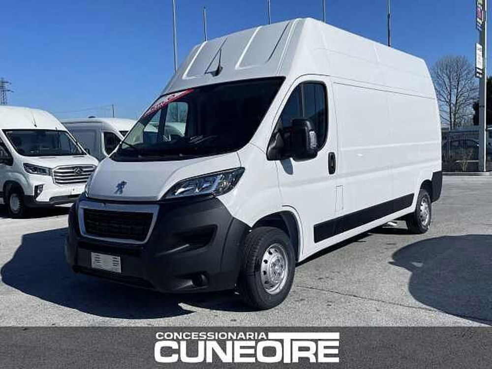 Peugeot Boxer nuova a Cuneo