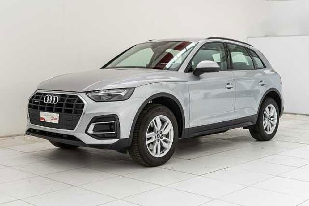 Audi Q5 40 TDI 204 CV quattro S tronic  del 2022 usata a Varese