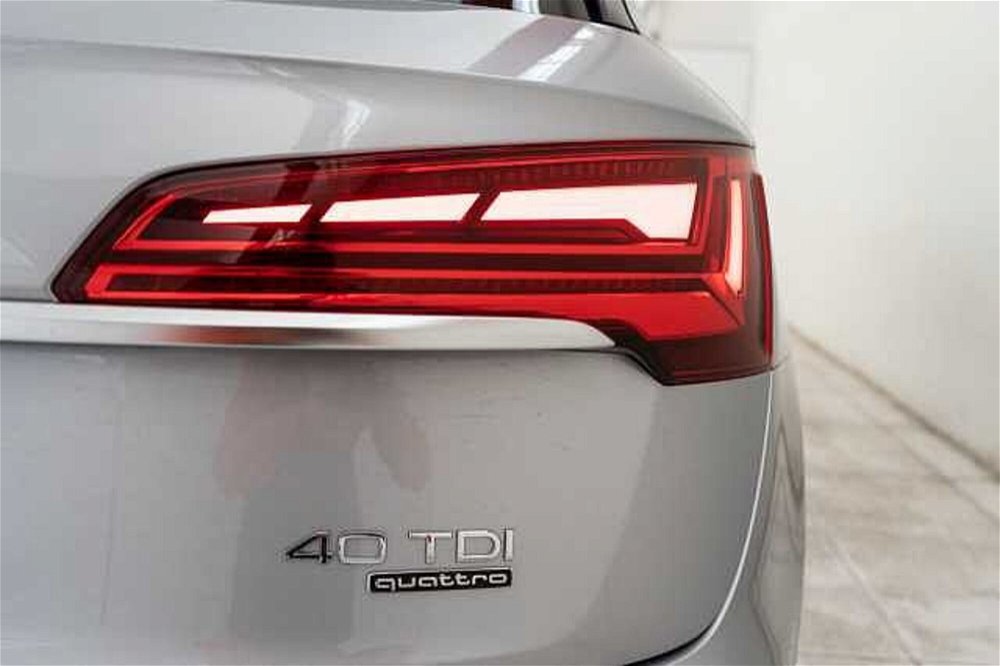 Audi Q5 40 TDI 204 CV quattro S tronic  del 2022 usata a Varese (5)