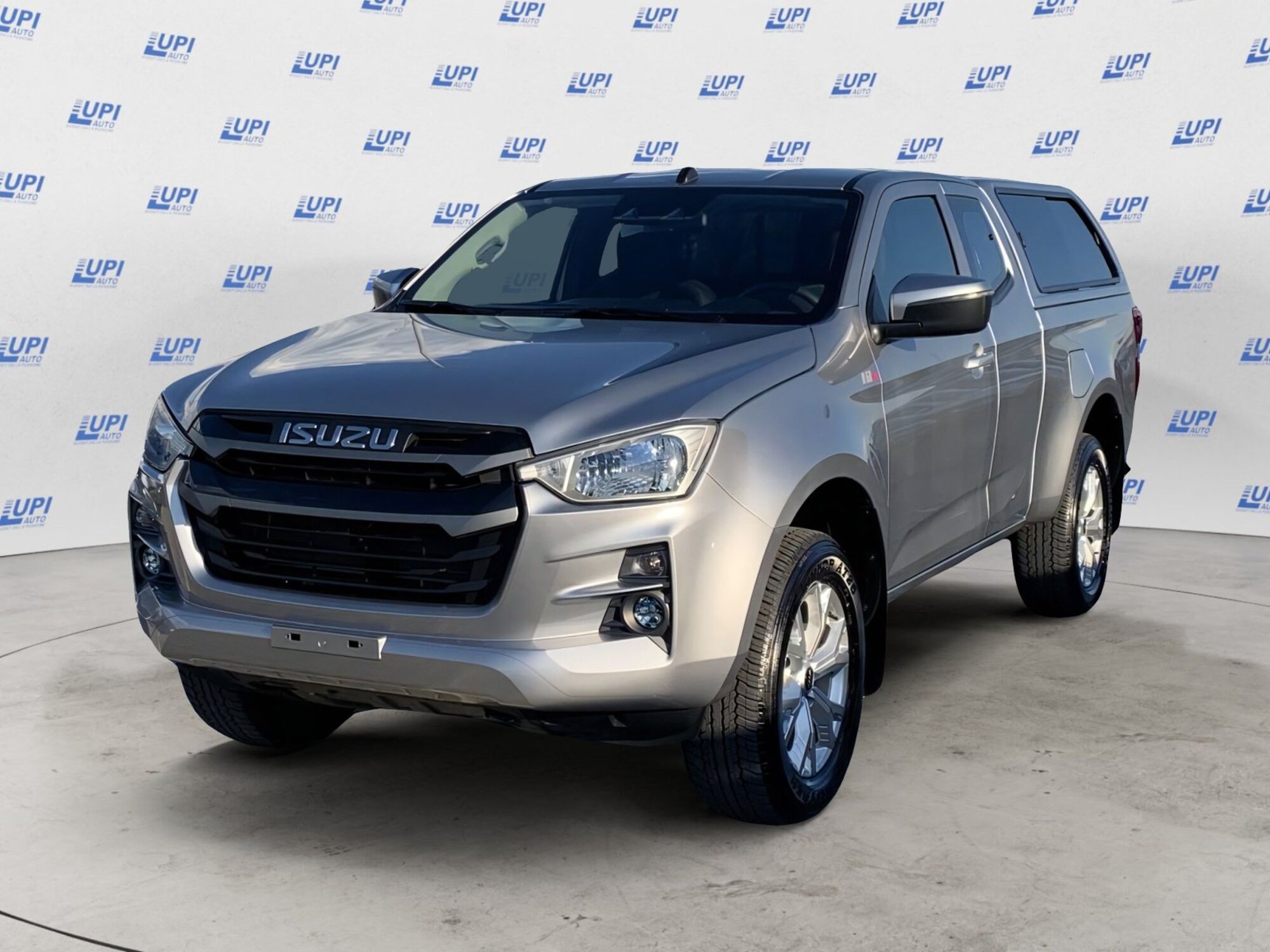 Isuzu D-Max Pick-up 1.9 Space Cab Satellite 4WD A/C nuova a Pistoia