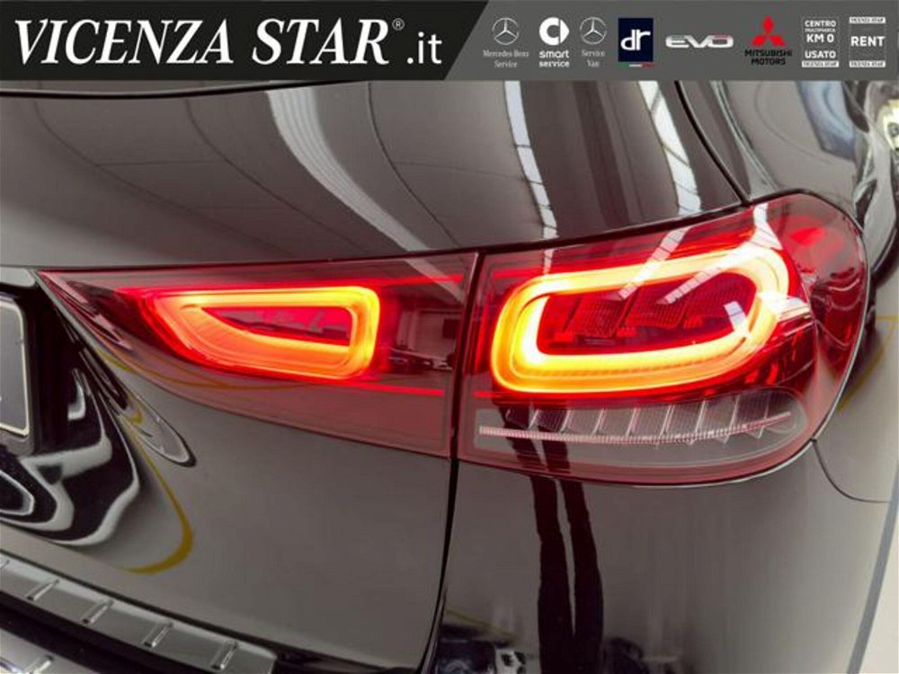 Mercedes-Benz GLA SUV 180 Automatic Sport del 2022 usata a Altavilla Vicentina (4)