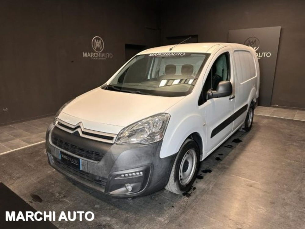 Citroen Berlingo Furgone BlueHDi 100 Van 3 posti Club L2 del 2019 usata a Bastia Umbra