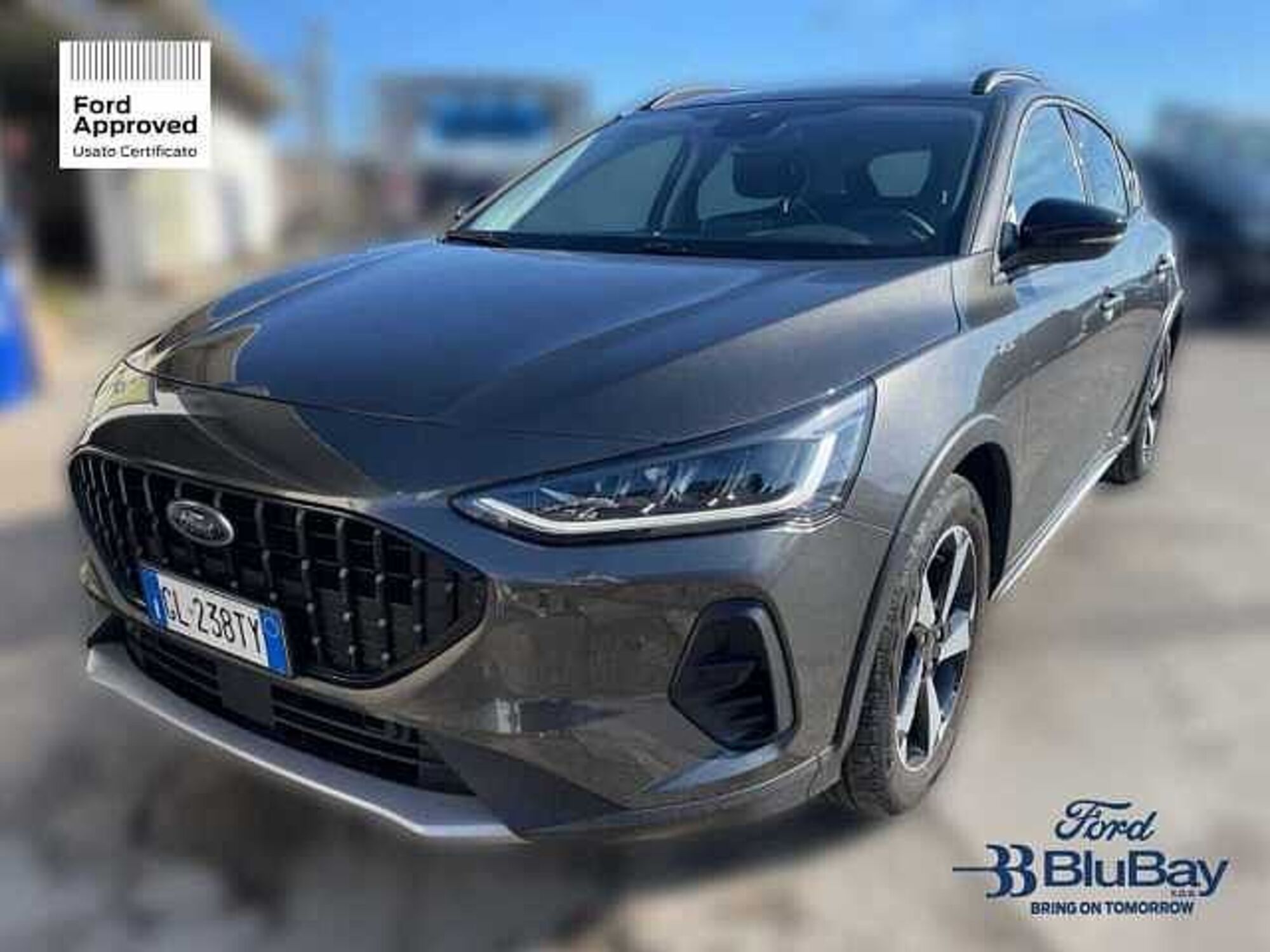 Ford Focus 1.0 EcoBoost 125 CV 5p. Active  del 2023 usata a Livorno