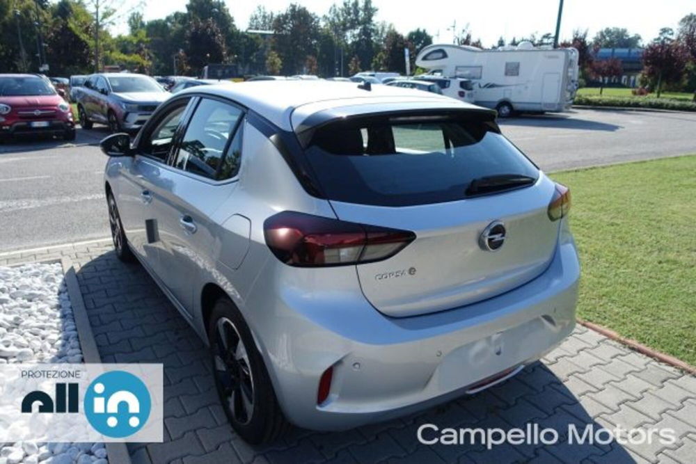 Opel Corsa-e electric Corsa 136cv nuova a Venezia (4)