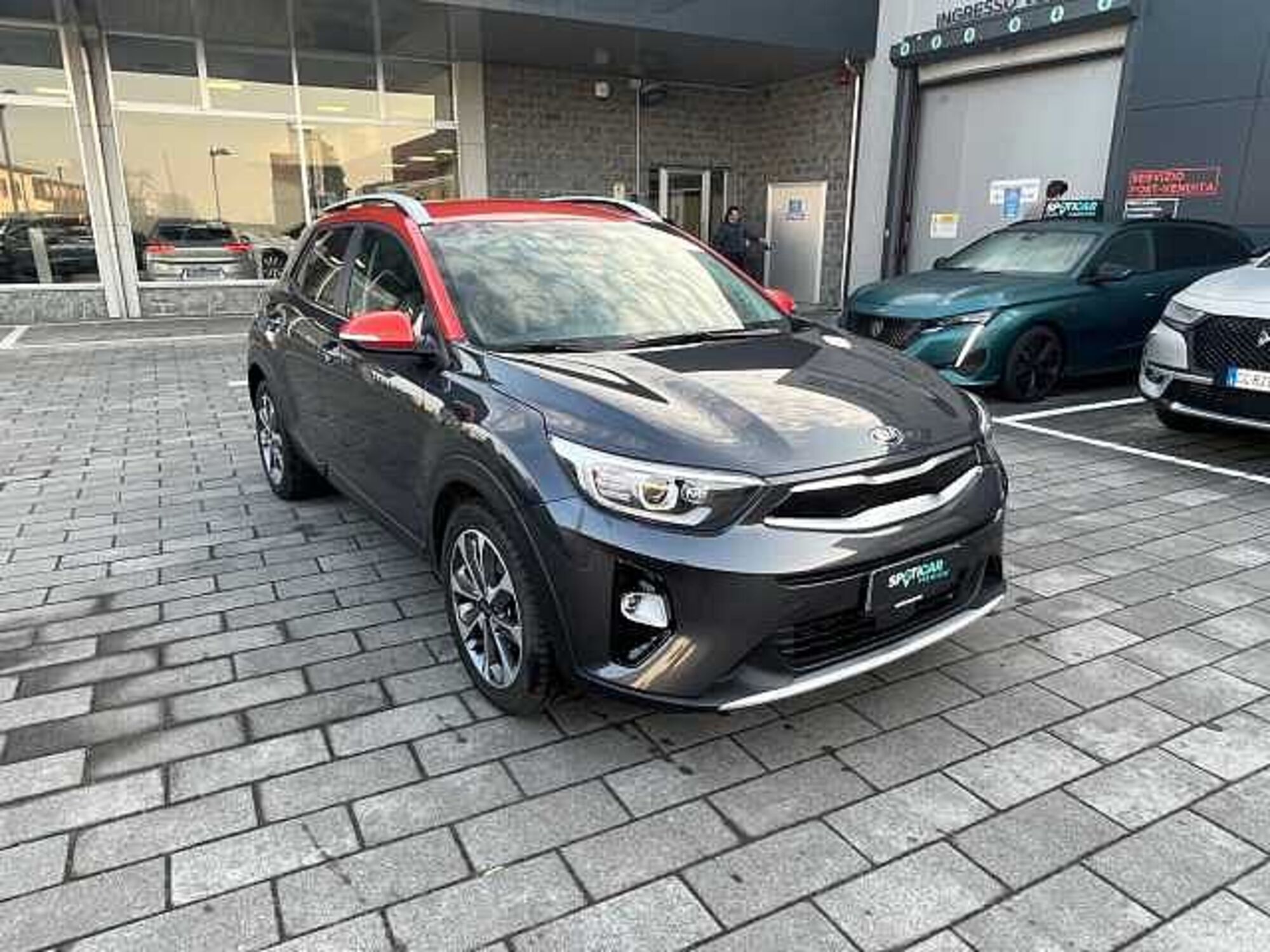 Kia Stonic 1.0 T-GDi 120 CV DCT7 Energy del 2020 usata a Magenta