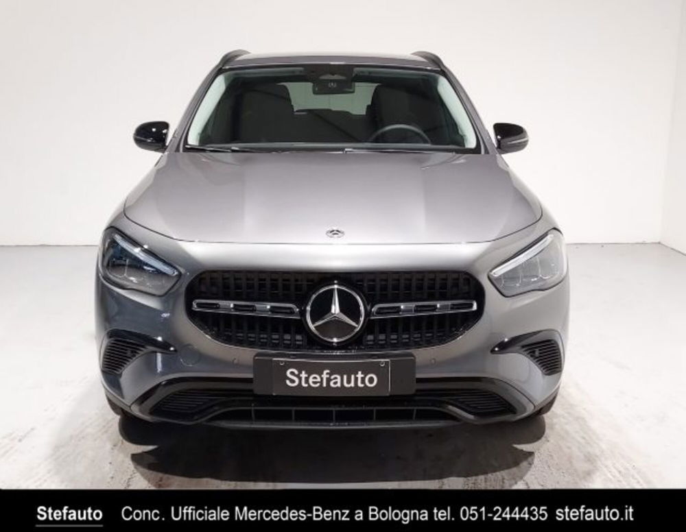 Mercedes-Benz GLA SUV nuova a Bologna (4)