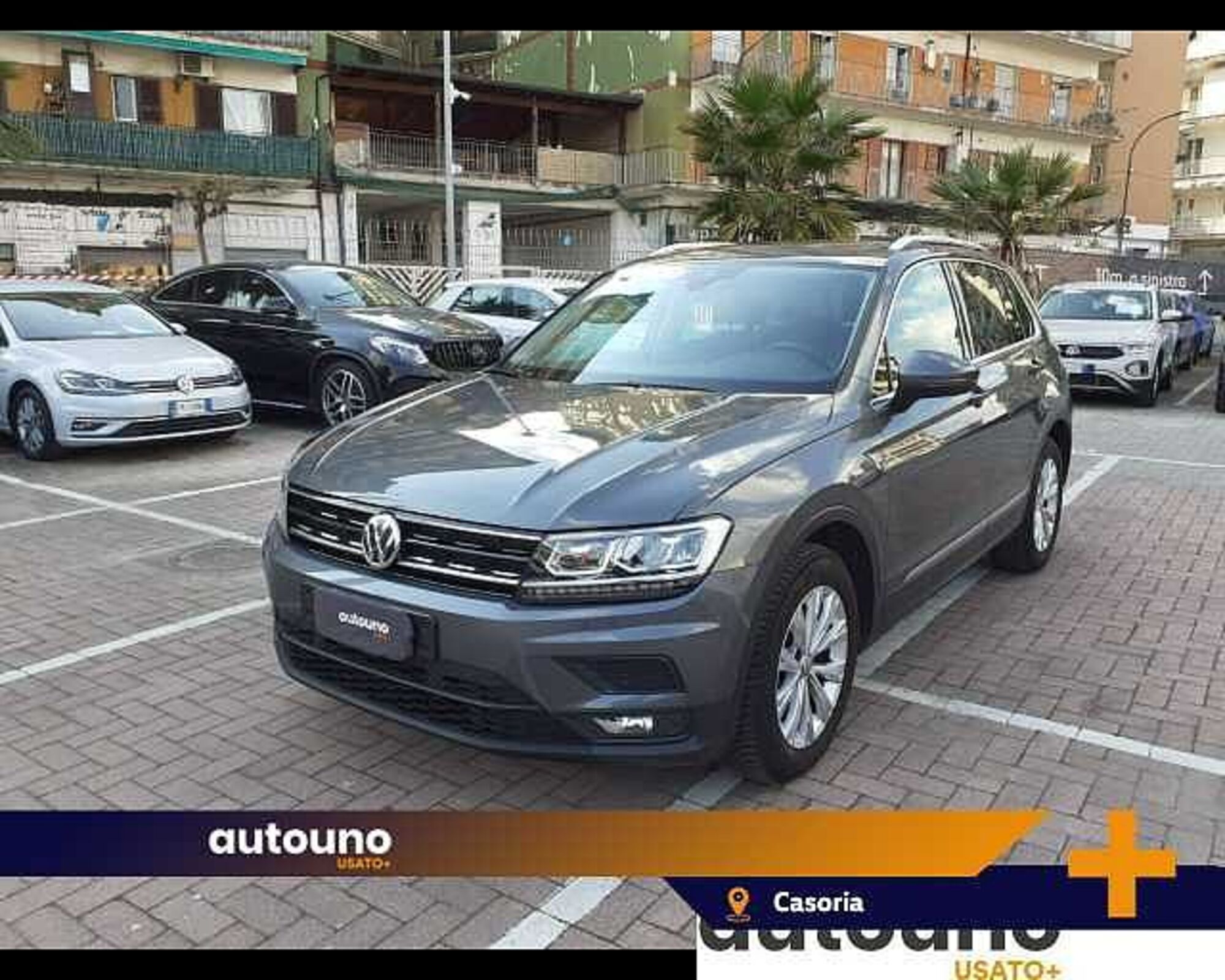 Volkswagen Tiguan 2.0 tdi Life 150cv dsg del 2020 usata a Pozzuoli