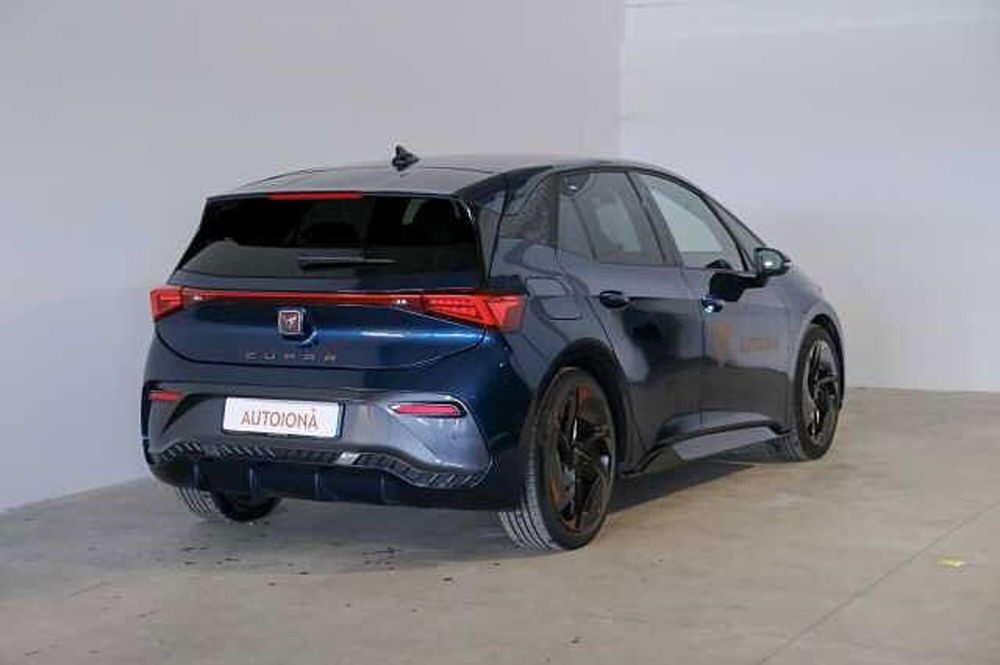 Cupra Born Born 58kWh 204CV del 2022 usata a Pianopoli (4)